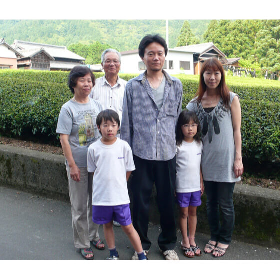 Kimihiko HAYASHI mit seiner Familie